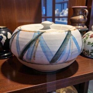 Vintage Artisan stoneware Art Pot with Lid, MCM/Japan pottery vibes